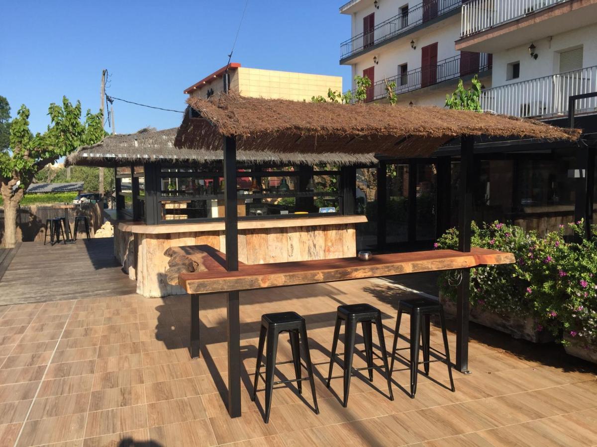 Hostal Solfina Palafolls Exterior photo