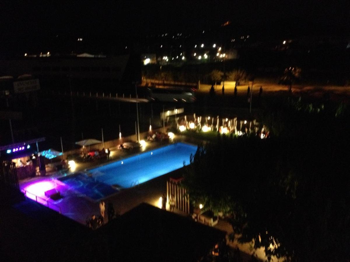 Hostal Solfina Palafolls Exterior photo
